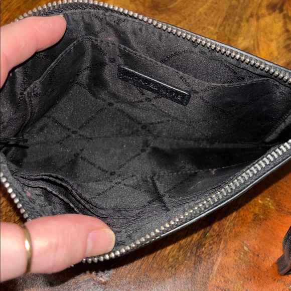 Michael Kors Ivory Jet Set MK Logo Wristlet - Picture 9 of 11